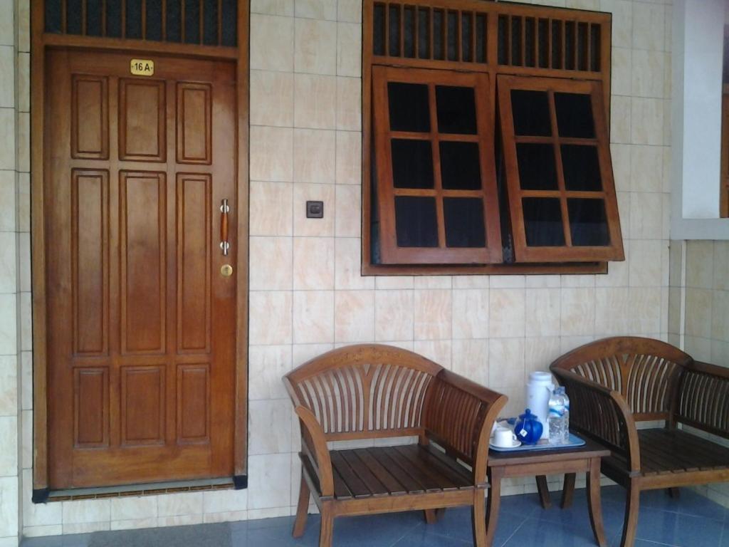 Hotel Wisma Djaja Syariah Bojonegoro Oda fotoğraf