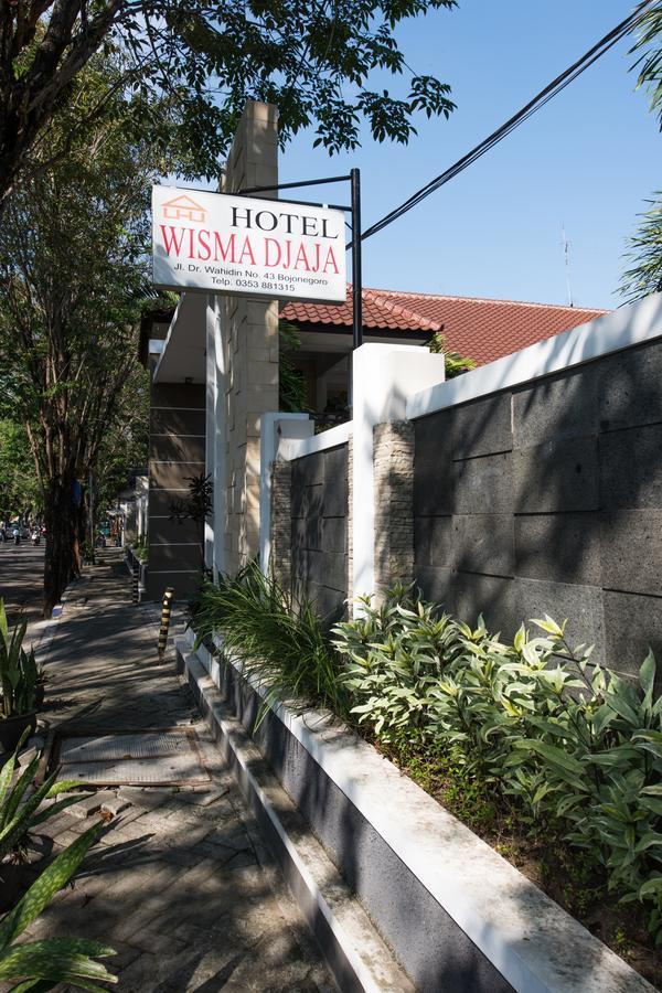 Hotel Wisma Djaja Syariah Bojonegoro Dış mekan fotoğraf