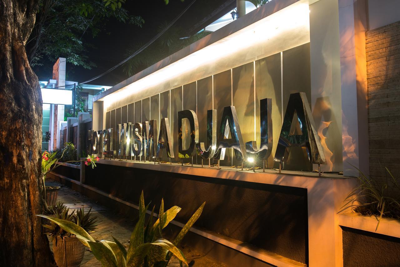 Hotel Wisma Djaja Syariah Bojonegoro Dış mekan fotoğraf